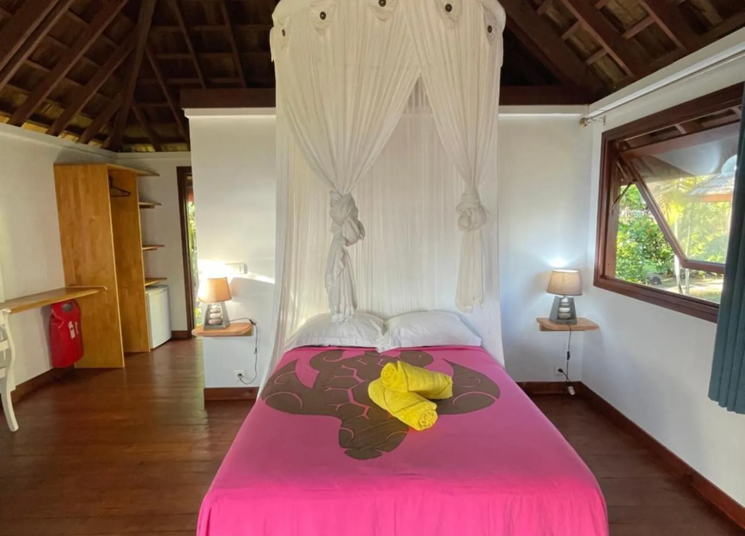 Punatea Village Afaahiti 3*,